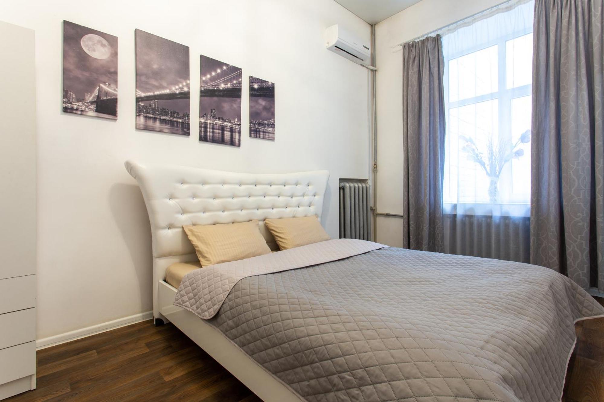 Pushkinskaya Street Lejlighed Kharkiv Eksteriør billede